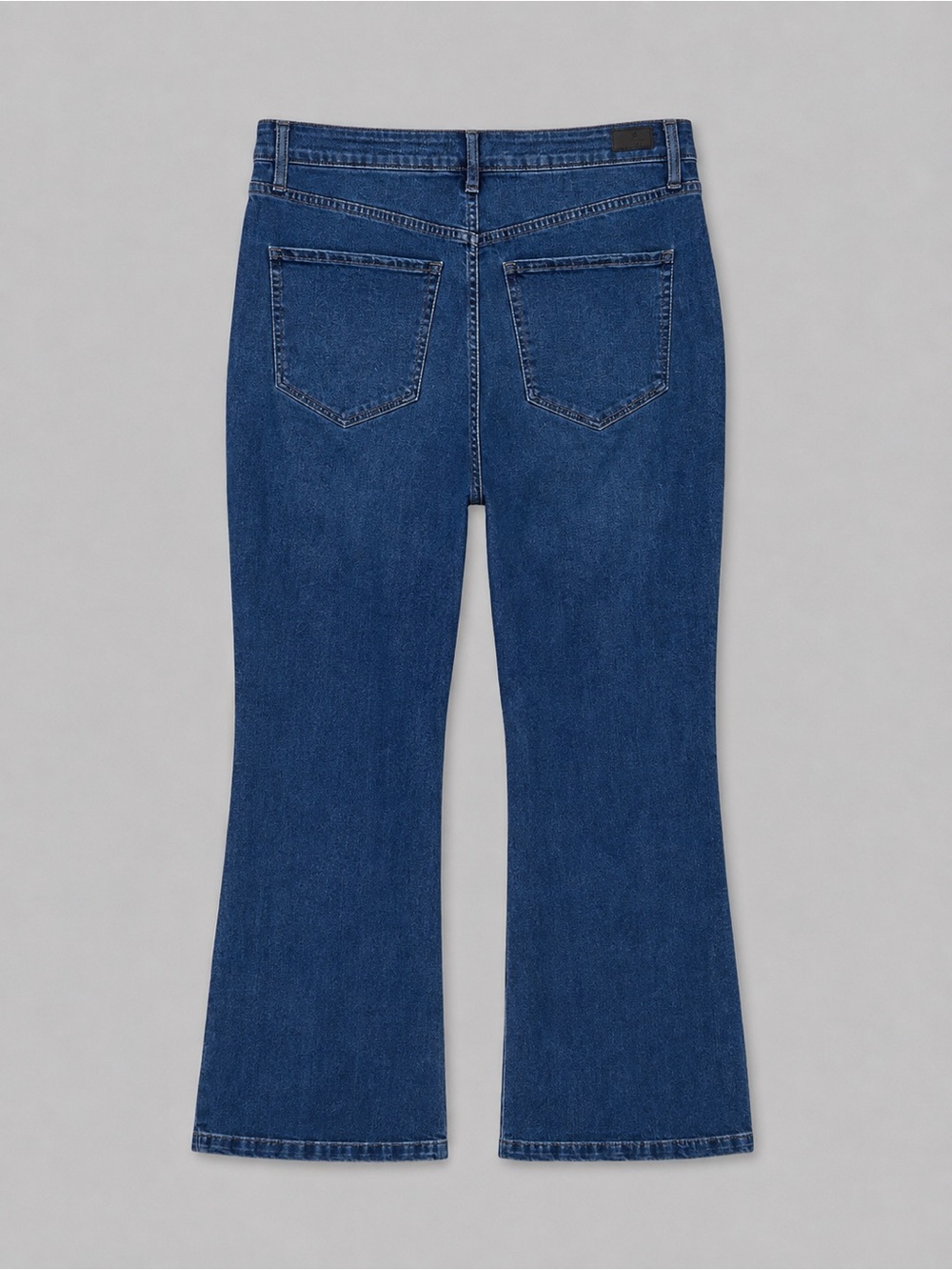 Nicole Miller New York Super High Rise Flare Jeans Size 14 Medium Wash NWT - Picture 4 of 8